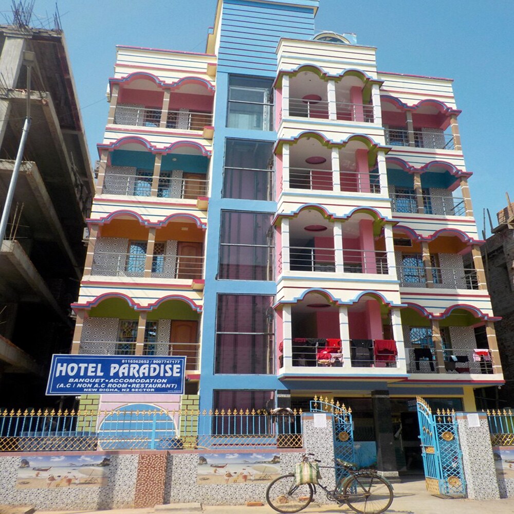 HOTEL PARADISE
