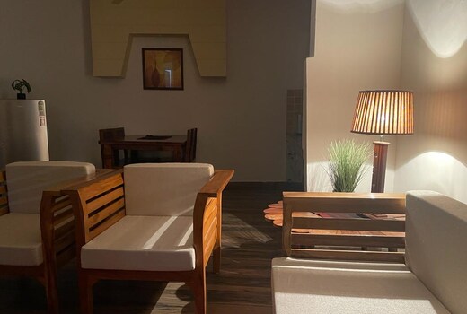 Cozy 1BHK with Lawn in Sec39 near Golf Course Metro Station