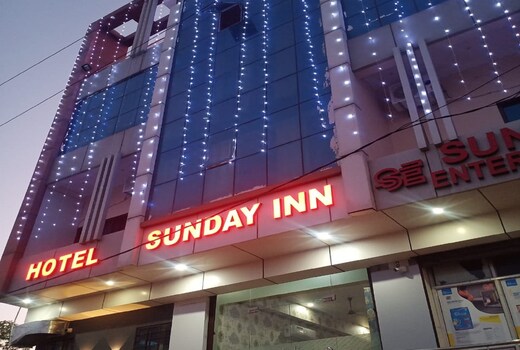 Hotel Sunday Inn & Banquet Hall