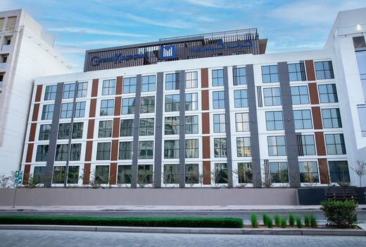 Grand Kingsgate Waterfront By Millennium Hotels