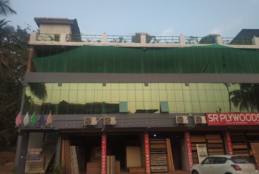 Highway Palace