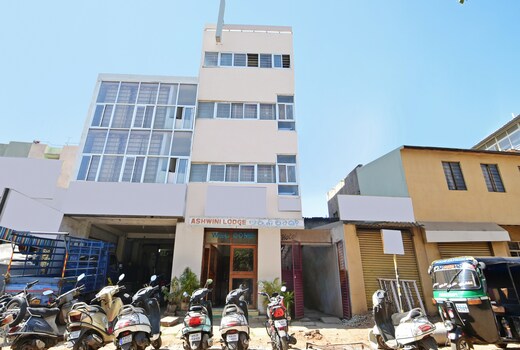 Hotel Ashwini Lodge