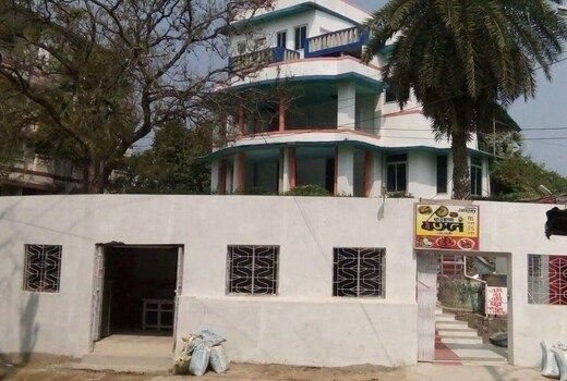 Tilla Villa