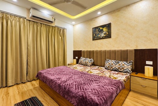 Near Expo Mart The Royal Stay