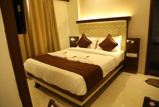 HOTEL GALAXY INN