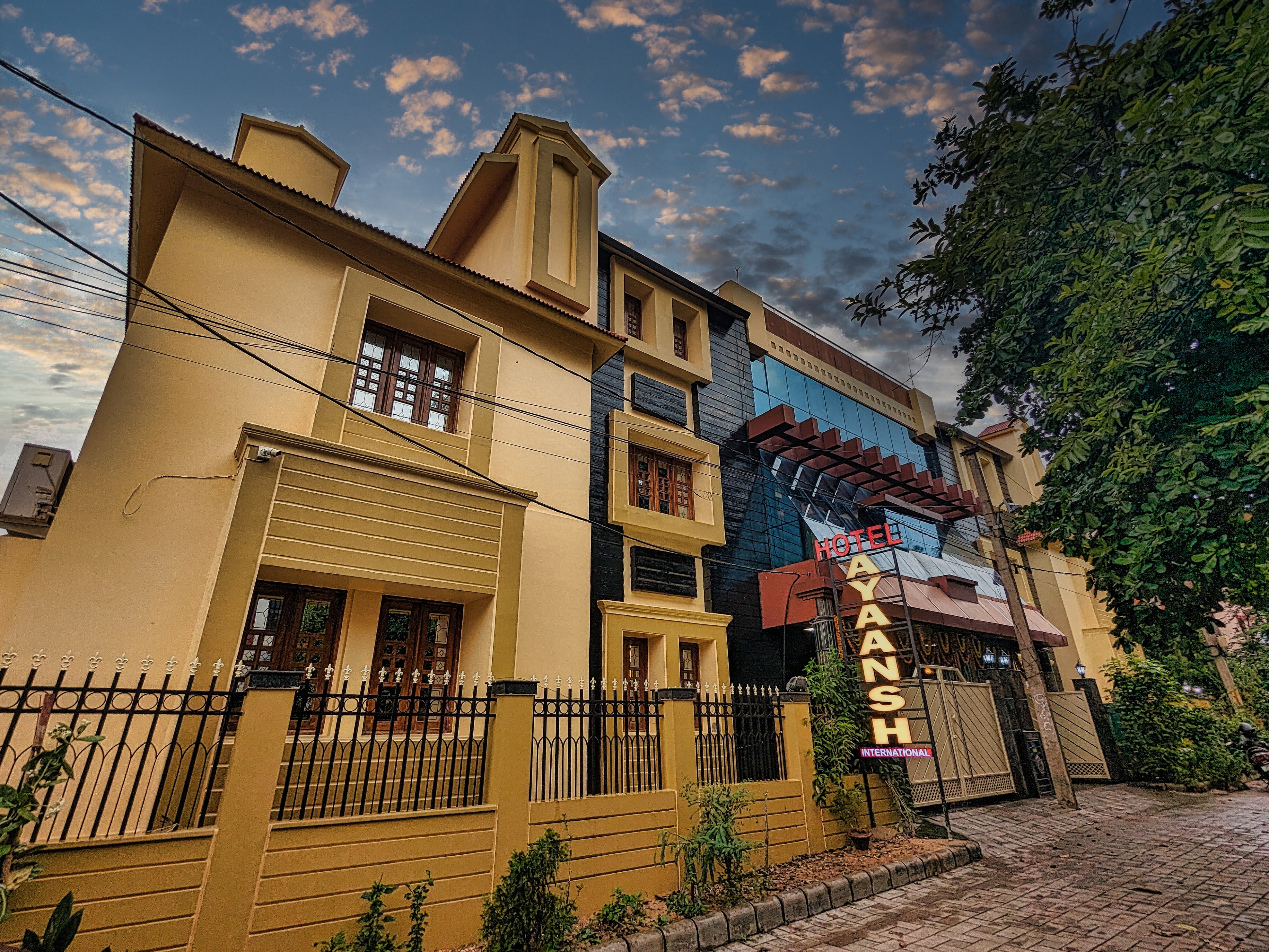 HOTEL AYAANSH INTERNATIONAL