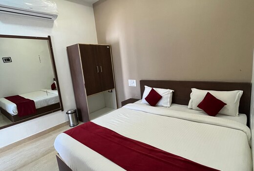 Hotel Escape By Banjara