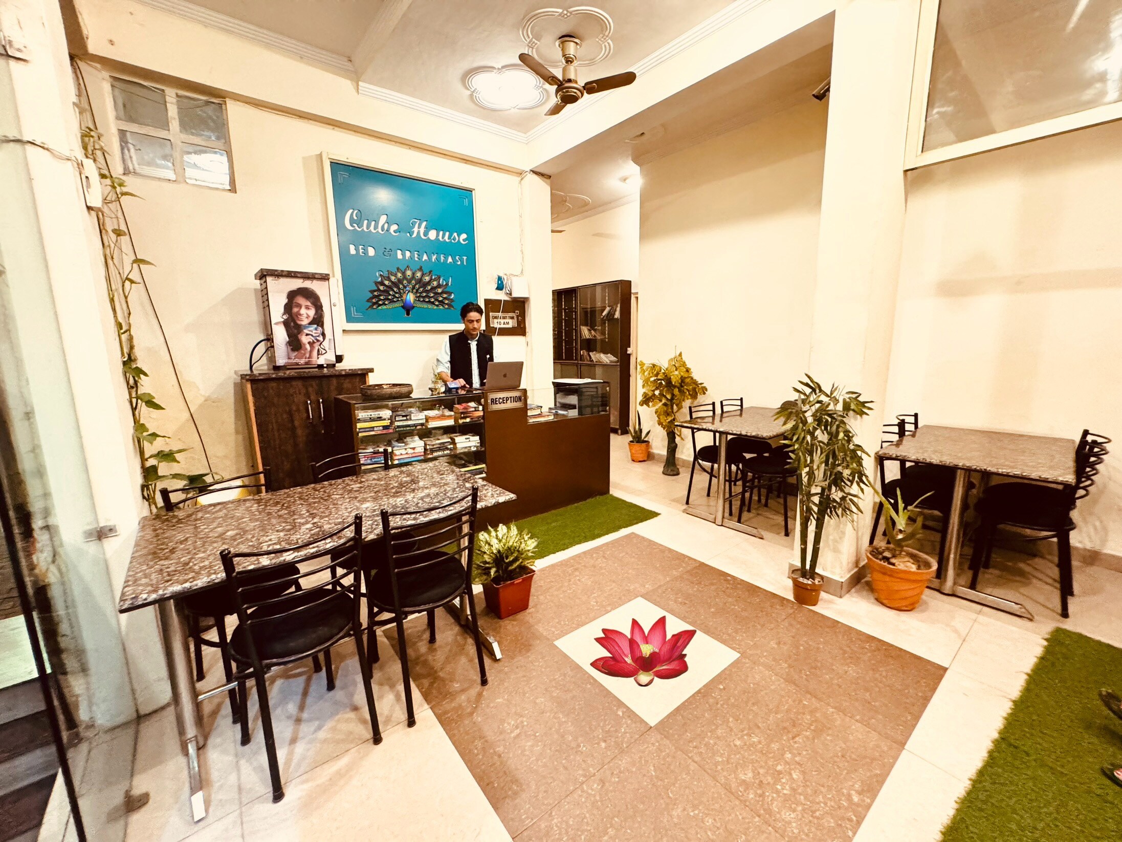 Main gallery
