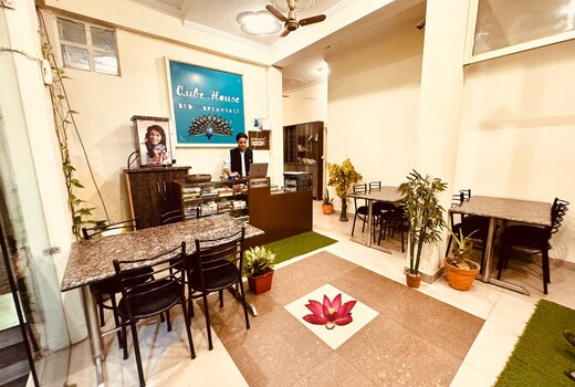 Qube House BNB