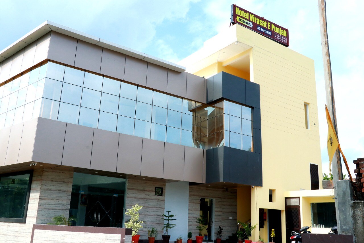 Main gallery