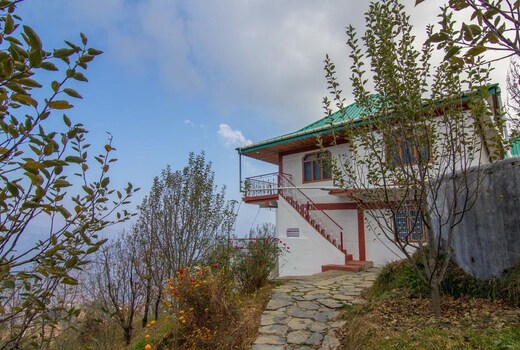 Snowline View Homestay | Rooms & Caretaker