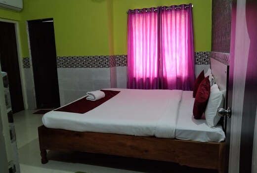 HOTEL SHYAMA