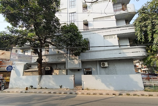 Silver Arrow Guest House