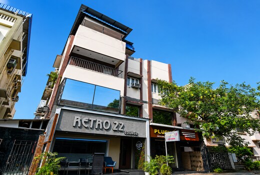 Hotel Blue Bird