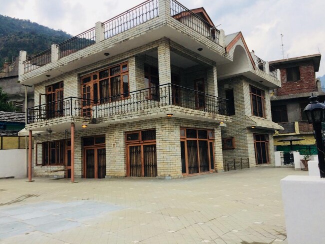 Main gallery
