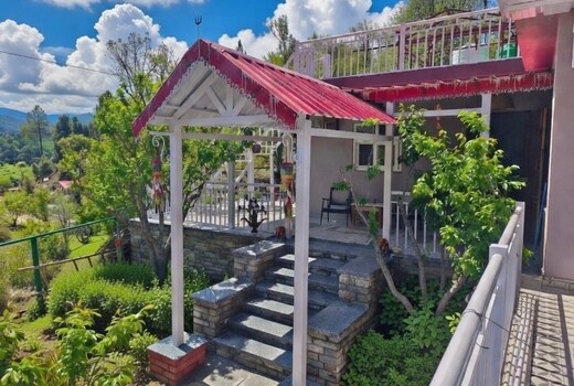 Nature's Vibe Stays luxury Villa with an orchard