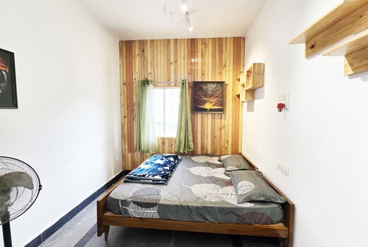 1 Room Kitchen, Couple Friendly