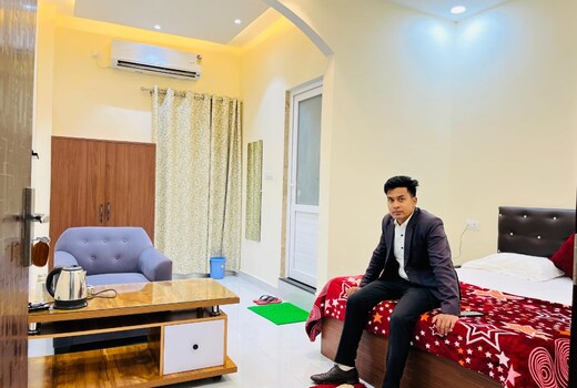 Raghuvanshi inn