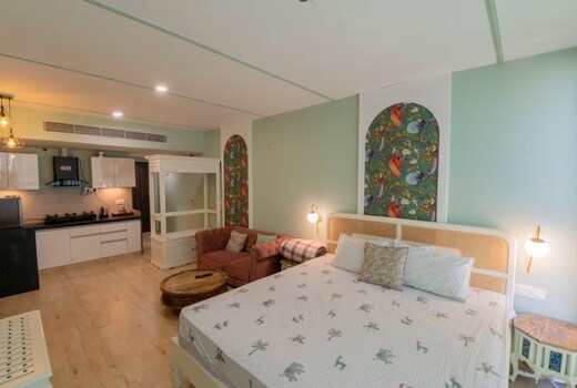 MysticHaven - 1BHK Near Brilliant Convention Centre