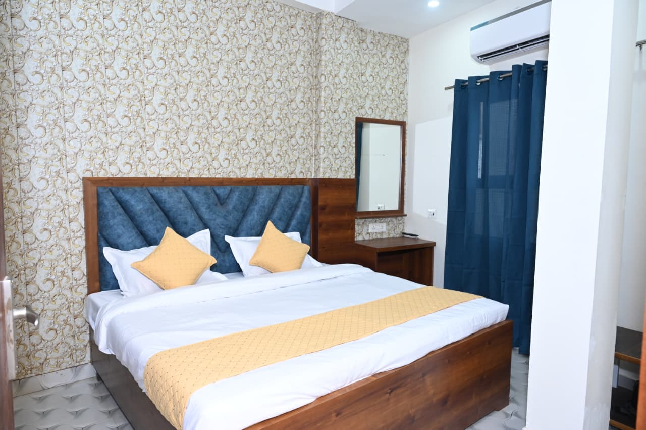 Sawaria Residency