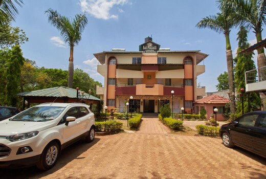 Hotel Sai Palace