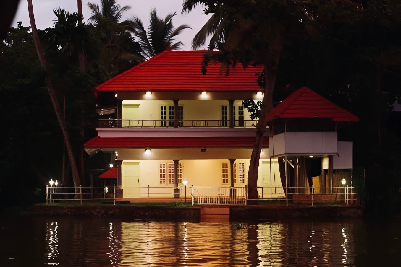 Chilanka Lake View Resort