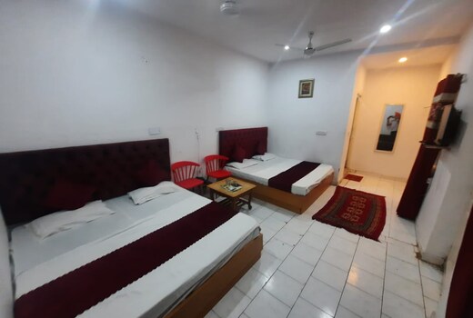 Hotel Amar Palace