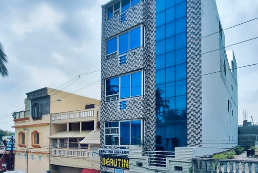 BEAUTINA HOTEL (750 mtr from Golden Beach)
