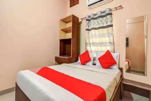 Hotel O by OYO Sidhu Kanhu & Banquet