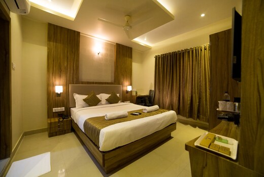 Hotel Plaza Heights