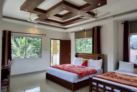 Himadri Munnar Holidays