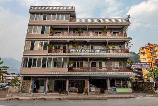 OYO 254 White House Inn