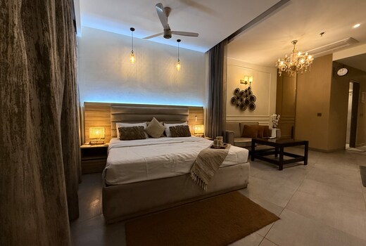 The Boho essence 36th Floor River View Apartment