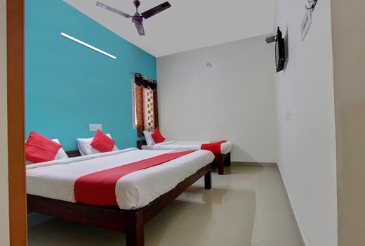 Honey Bee Resorts