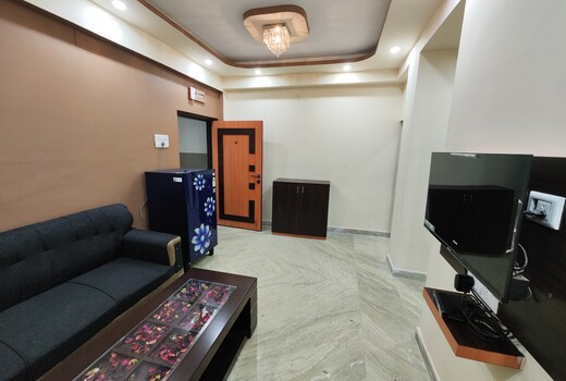 Elegant 2BHK Service Apt in New Ballygunge Kasba