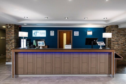 Holiday Inn Express Edinburgh Airport