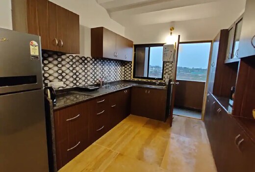 Chic 2BHK Sea View Apartment in Dona Paula (B 102)