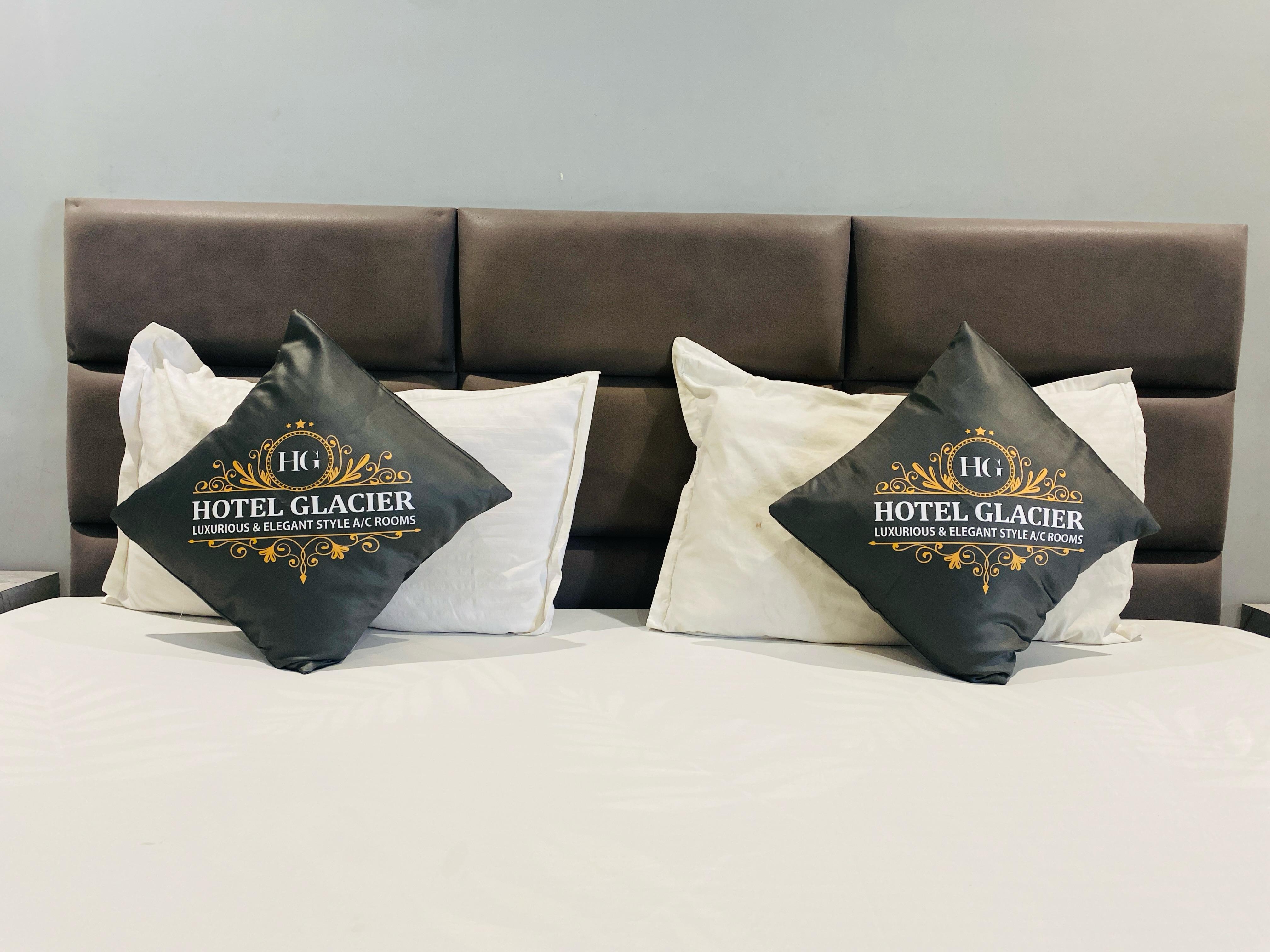 Hotel Glacier