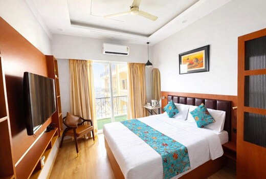 Sunhaven Studio | Near India Expo Centre