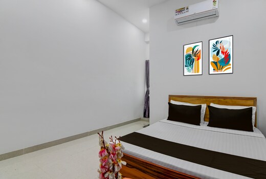 Hotel O Skyline
