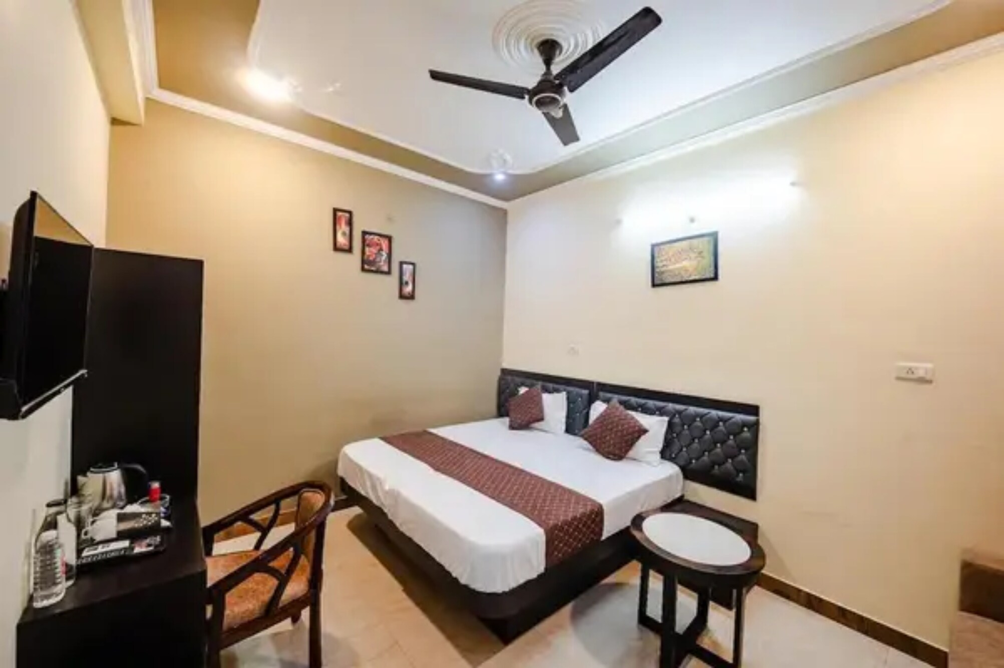 FabHotel Luxe cozy