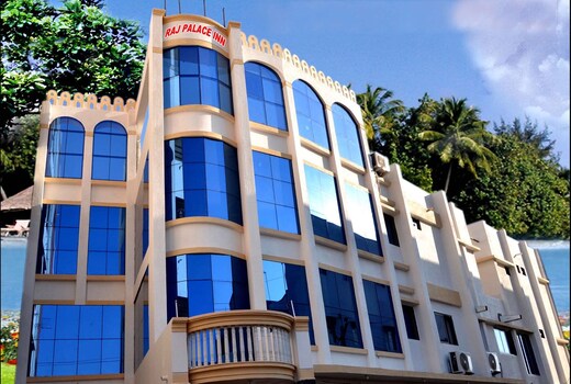 Hotel Raj Palace