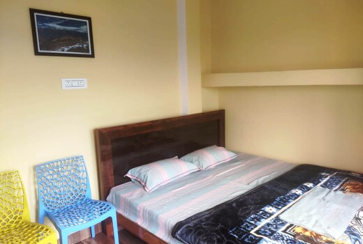 Parvatin Binsar Valley Homestay