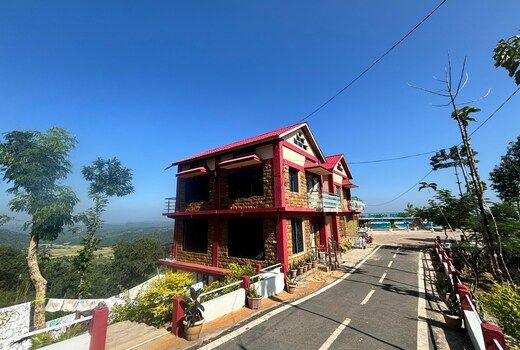 SHANGOI RESORT