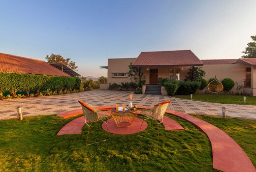 StayVista | Luna 2 BHK Villa
