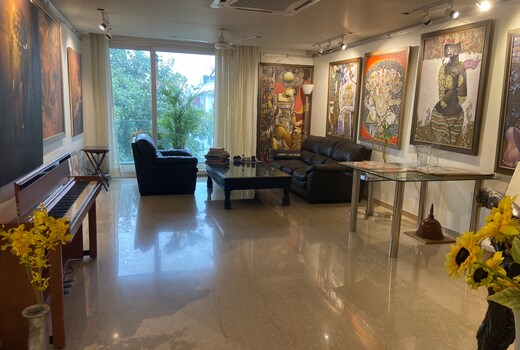 Cameo Art House