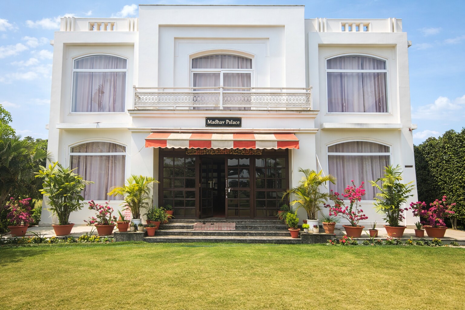 Madhav Palace