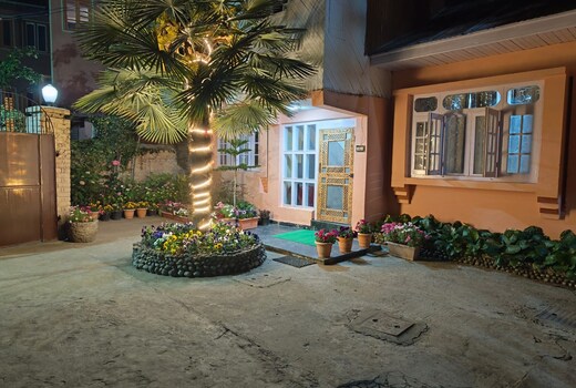 Gauri Guest House-Near Dal Lake Srinagar