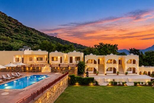 Hill Garden Resort Near Fateh Sagar, Udaipur
