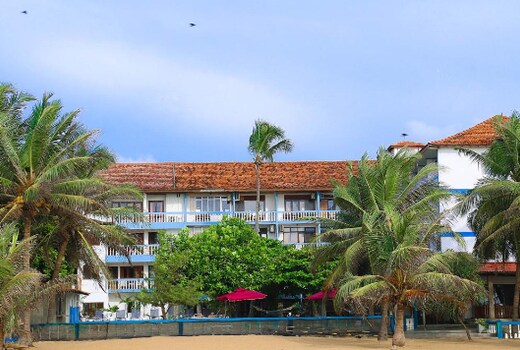 Topaz Beach Hotel